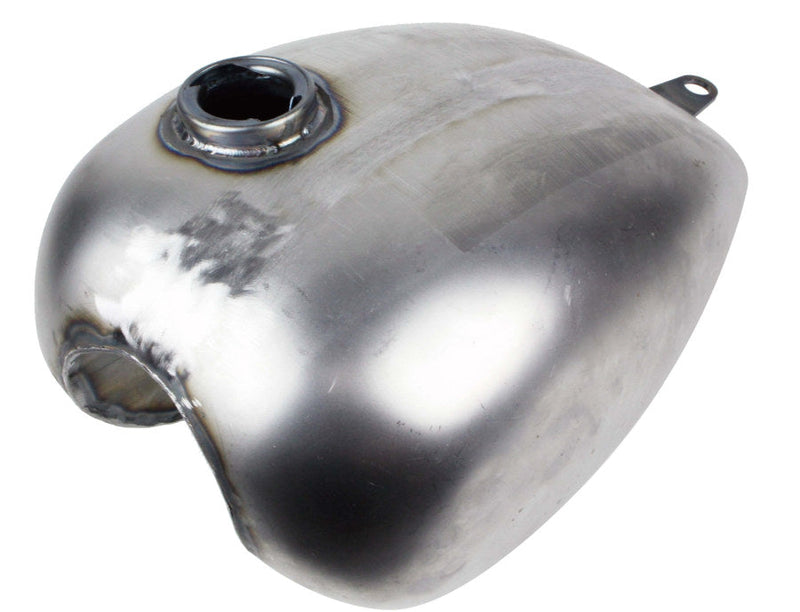 Installing the Peanut Tank Kit (SR400/500): From Fitting the Brackets to Connecting the Fuel Line