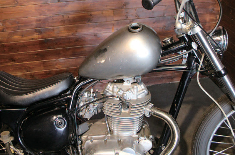 Installing the Egg Tank Kit (Estrella/250TR): Starting with the Tank Mount Bracket