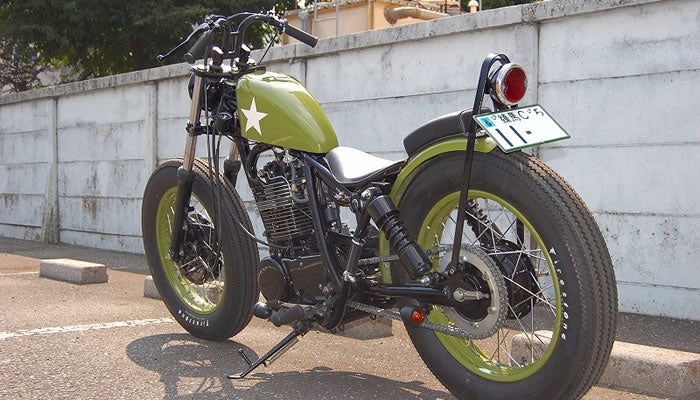 SR400/500 カスタム KICK-BACK