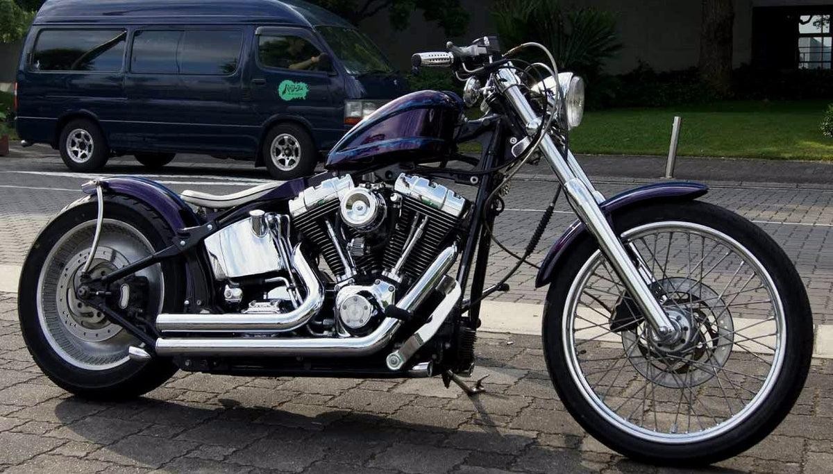 SOFTAIL カスタム 飴色塗装店