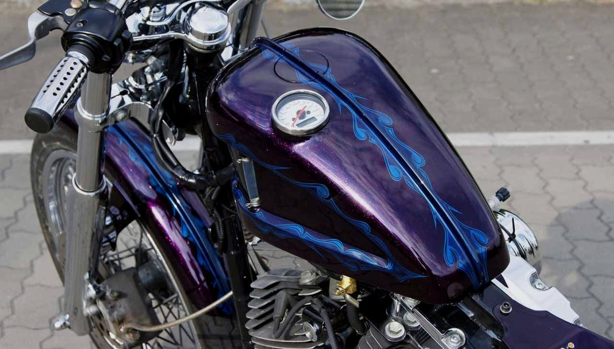 SOFTAIL カスタム 飴色塗装店