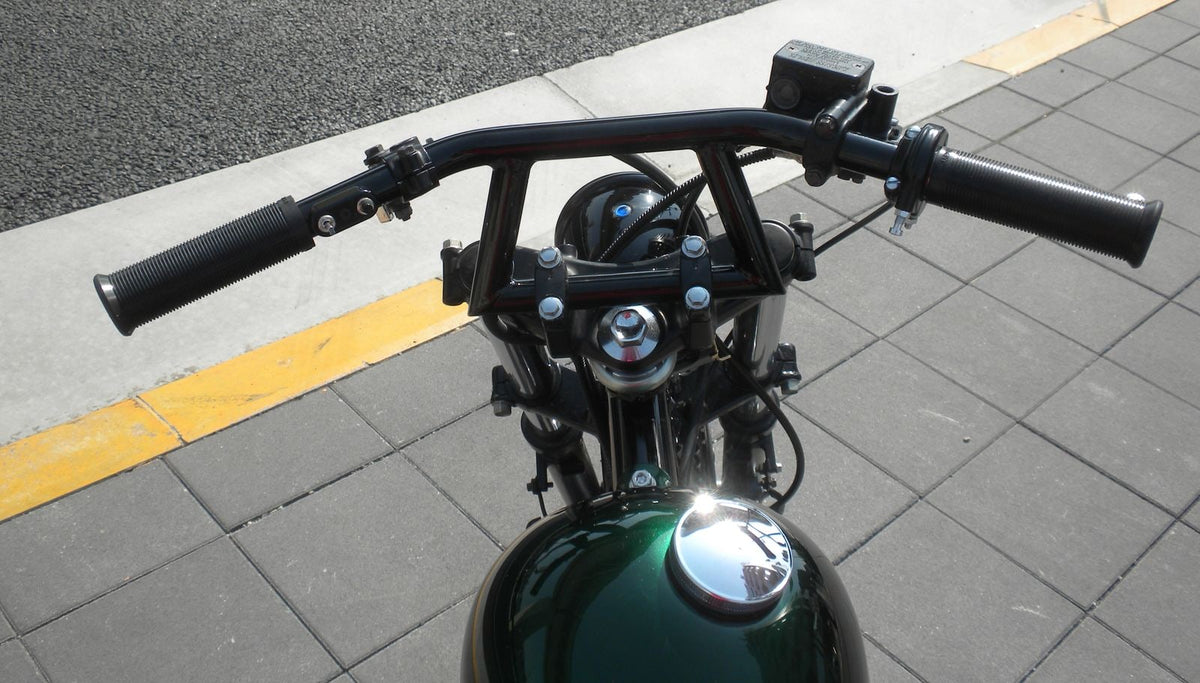 250TR カスタム モーターサイクルズ-バーン