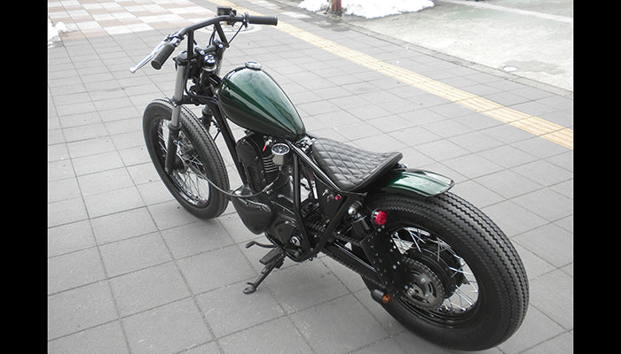 250TR カスタム モーターサイクルズ-バーン