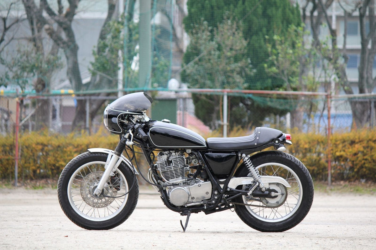 SR400/500 カスタム CAFERACER