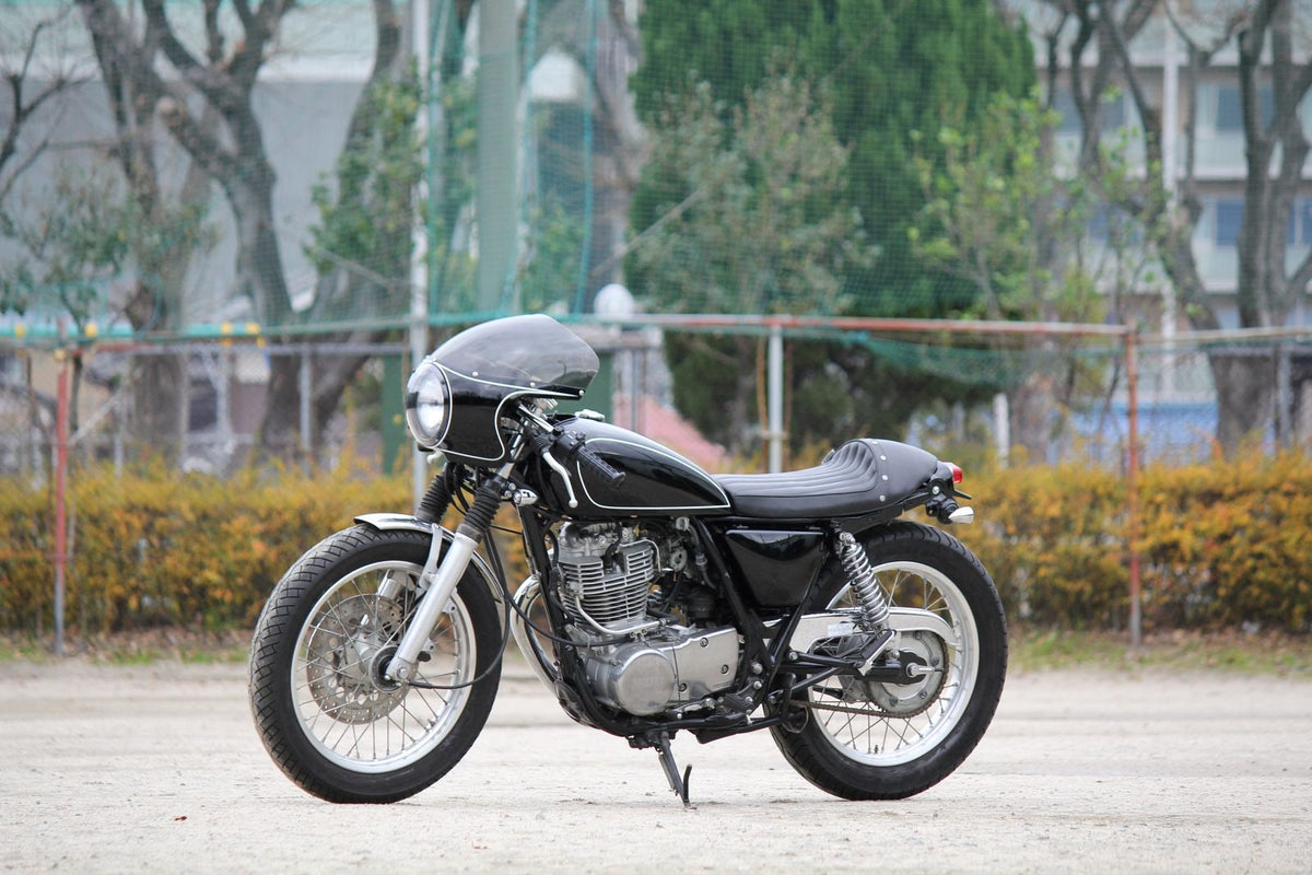 SR400/500 カスタム CAFERACER