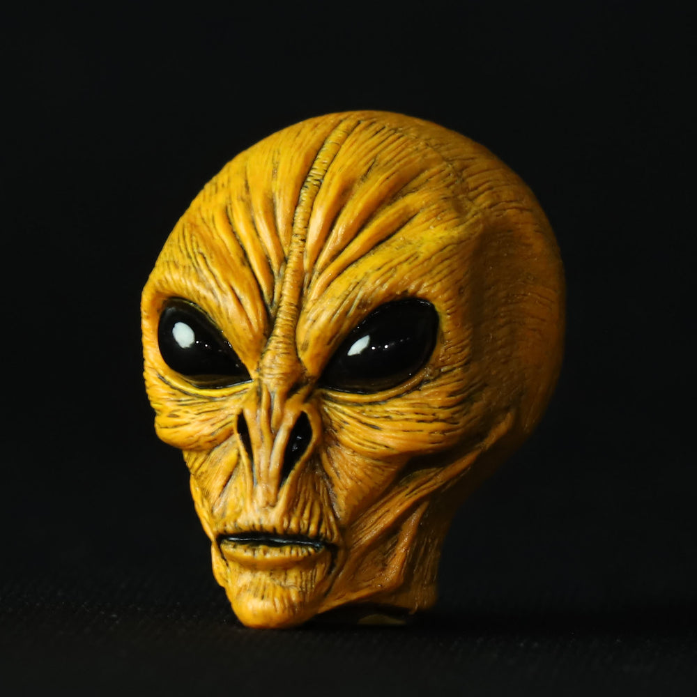 AREA51 BIG VALVE CAP - Saturn (M&Ms)