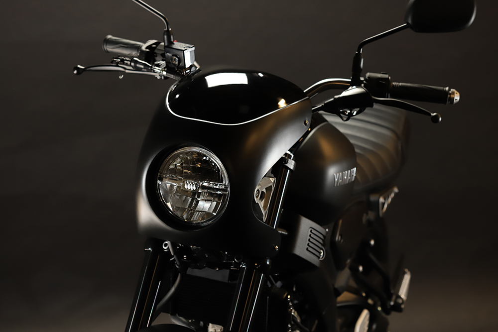 goodsショッピングサイト/商品詳細 カフェレーサースタイル ビキニカウルKIT XSR155