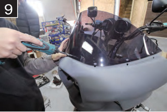 Installation steps for the FXRT-Style Cowl Kit (XL / Dyna / Street Bob) - from fitting to drilling and final tightening