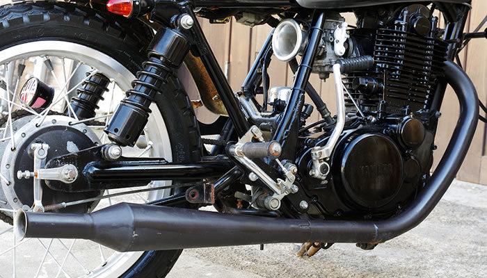 SR400/500 カスタム HOLE-OF-THE-WALL