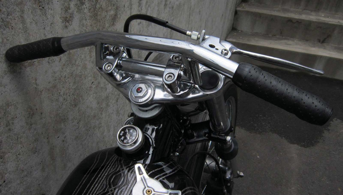 SR400/500 カスタム FLAKES