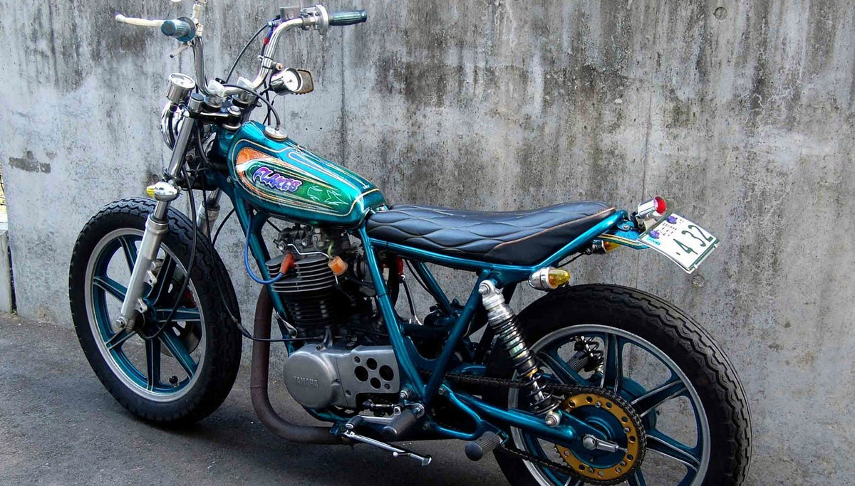 SR400/500 カスタム FLAKES