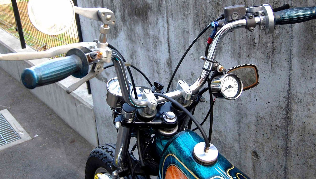 SR400/500 カスタム FLAKES