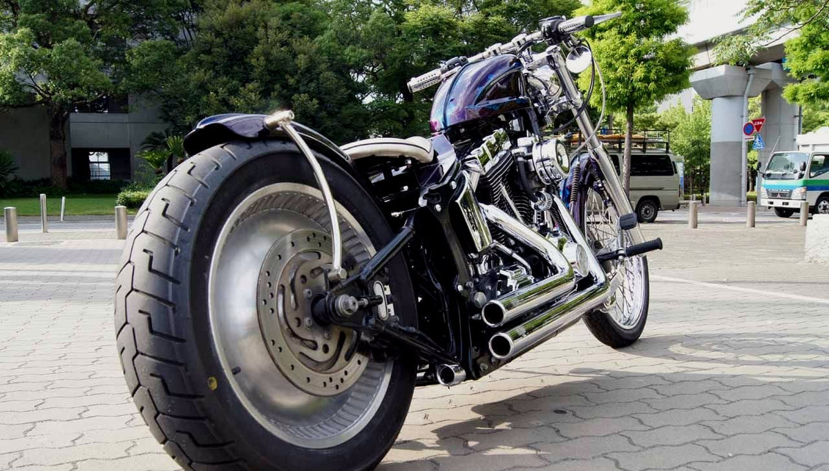SOFTAIL カスタム 飴色塗装店