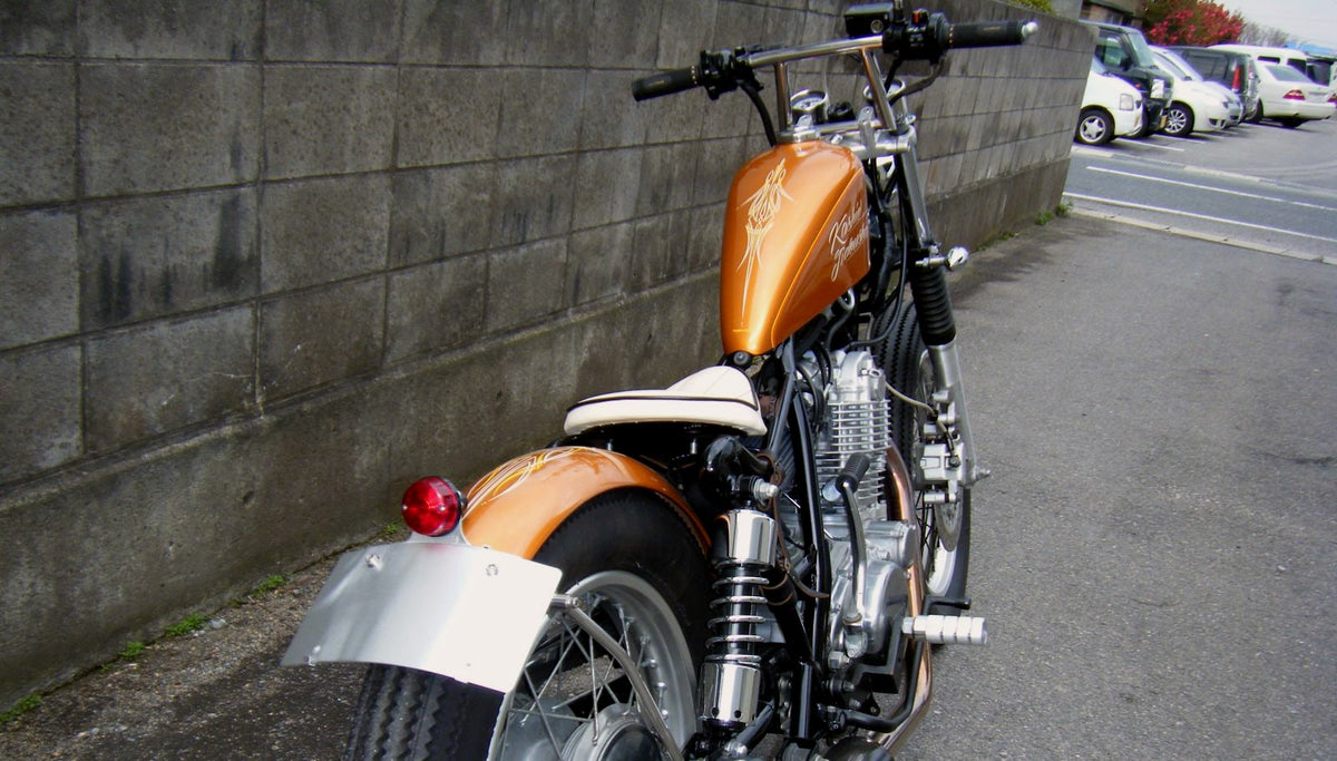 SR400/500 カスタム 柏尾自動車