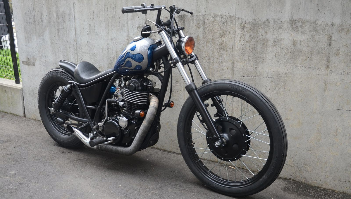 SR400/500 カスタム FLAKES