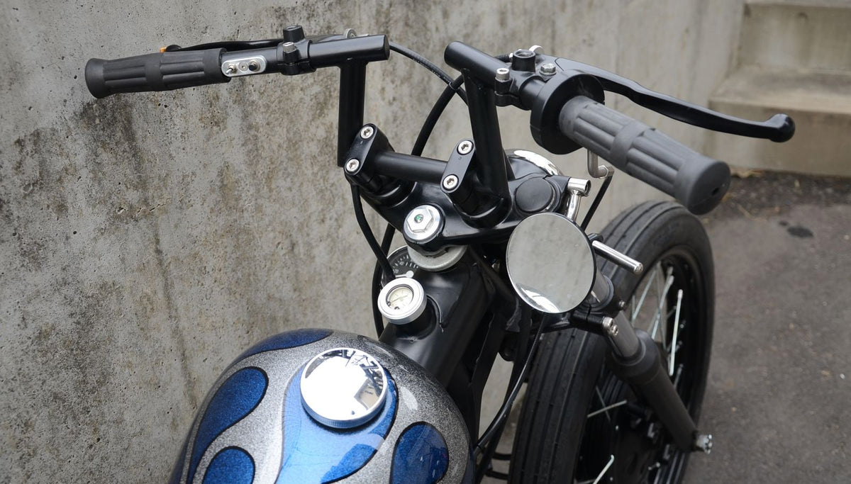 SR400/500 カスタム FLAKES