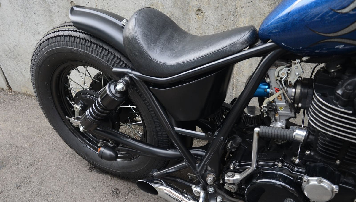 SR400/500 カスタム FLAKES
