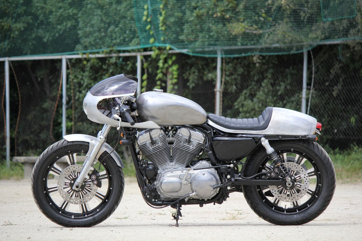 SPORTSTER カスタム GLEAMING-WORKS
