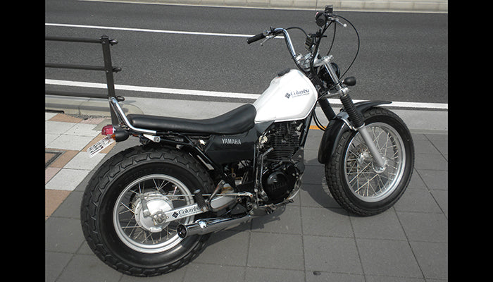 TW225/200 カスタム モーターサイクルズ-バーン