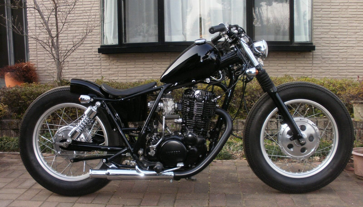 SR400/500 カスタム FACTORY-ARAI