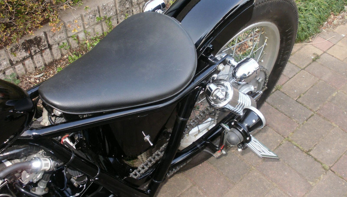 SR400/500 カスタム FACTORY-ARAI