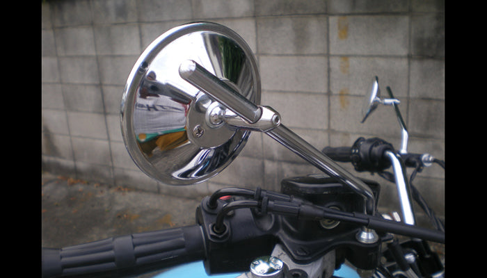 TRIUMPH カスタム LEFT-HAND-MOTOR-GARAGE