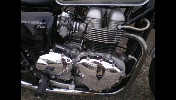 TRIUMPH カスタム LEFT-HAND-MOTOR-GARAGE