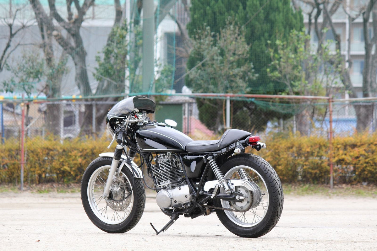 SR400/500 カスタム CAFERACER
