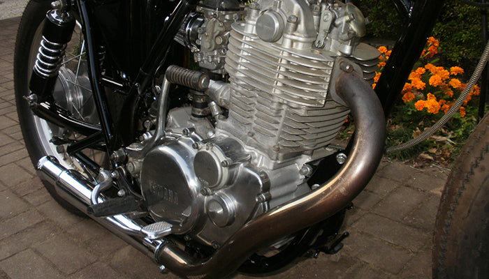 SR400/500 カスタム FACTORY-ARAI