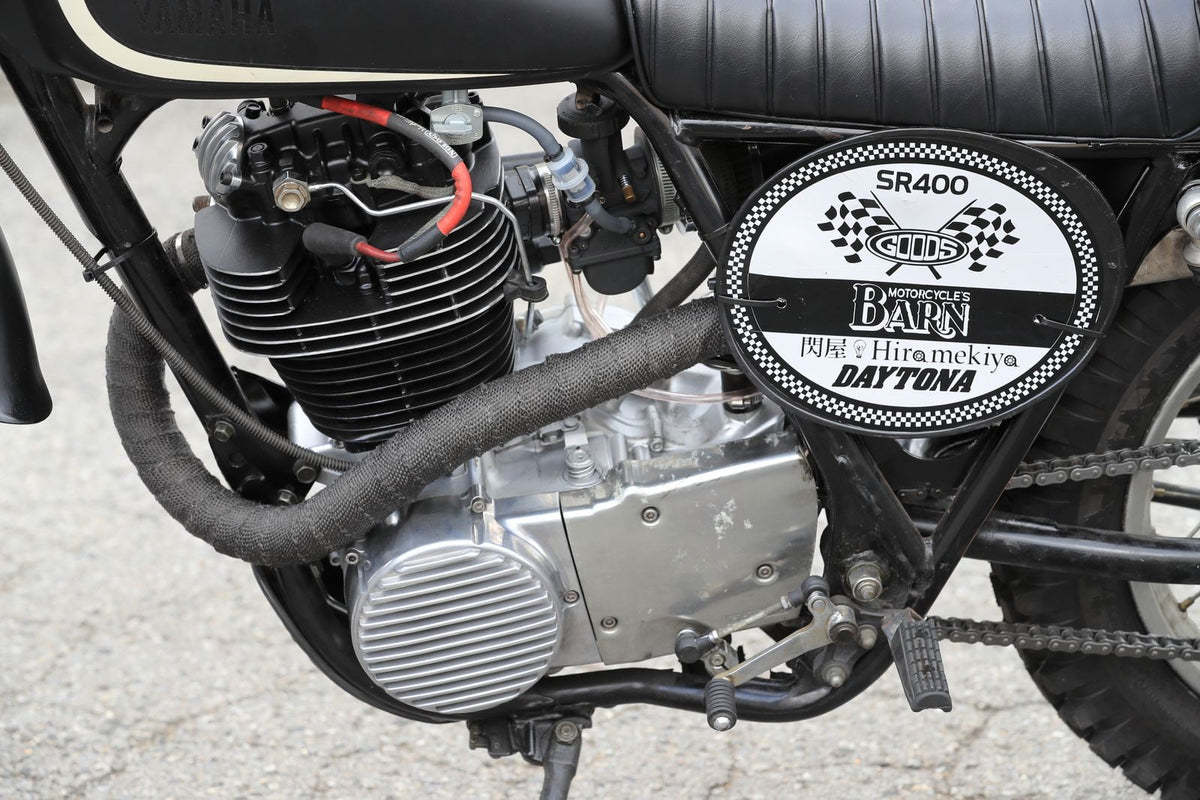 SR400/500 カスタム モーターサイクルズ-バーン