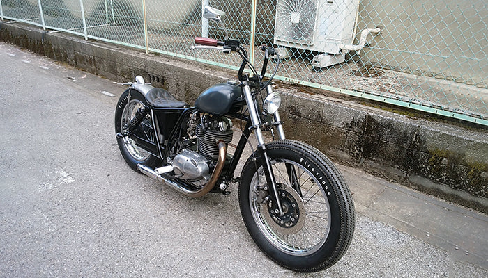 250TR カスタム モーターサイクルズ-バーン