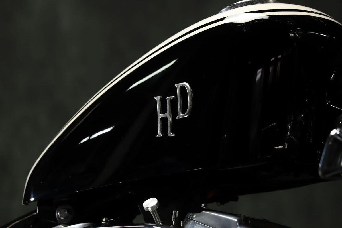 SPORTSTER カスタム GLEAMING-WORKS