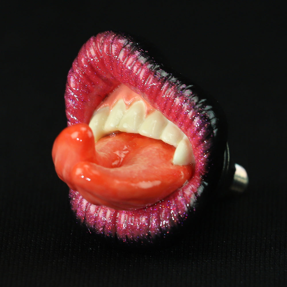 BRATTY LIP NumberBolt /Split tongue /Bicolor (Honey Trap) (M&Ms)