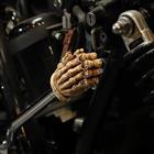 PRAY OR NOT SHIFTKNOB - ブラウン(M10-1.25)