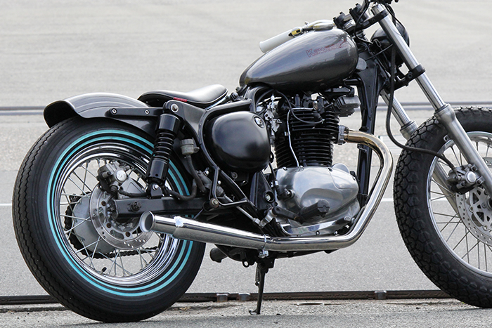 Garage T&F ガレージ T&F トランペットマフラー フルエキタイプ エキパイ：ブラック仕上げ / サイレンサー：ブラック仕上げ 250TR KAWASAKI カワサキ 汎用 ガレージT\u0026F トランペット サイレンサー 460mm 45パイ ④ Garage