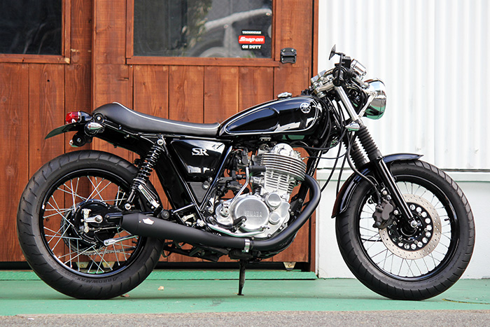 goodsショッピングサイト/商品詳細 TAPERED CONE スリップオンマフラー ブラック SR400/500・キャブ車(78-00年/04-08年)  - GOODS ESPECIALLY