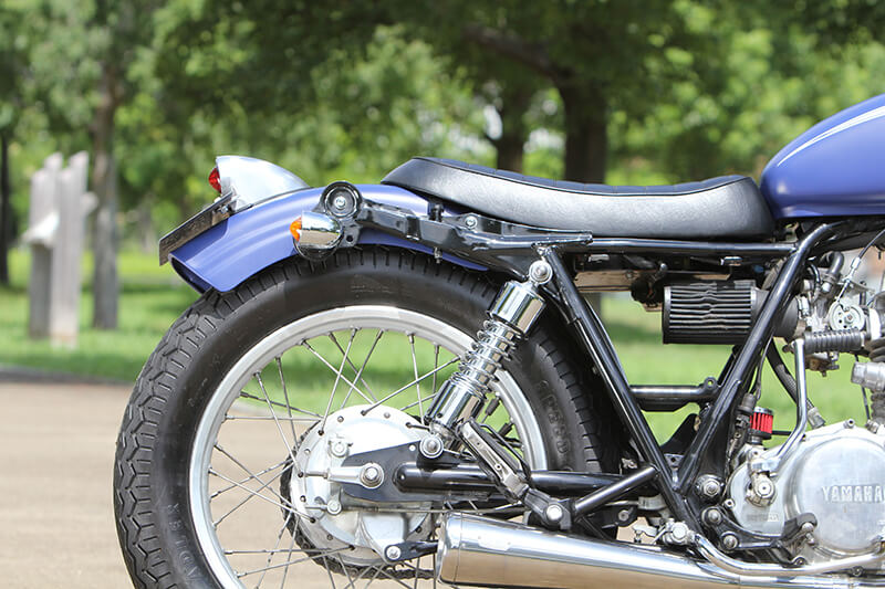 税込 SR400 インナーフェンダー