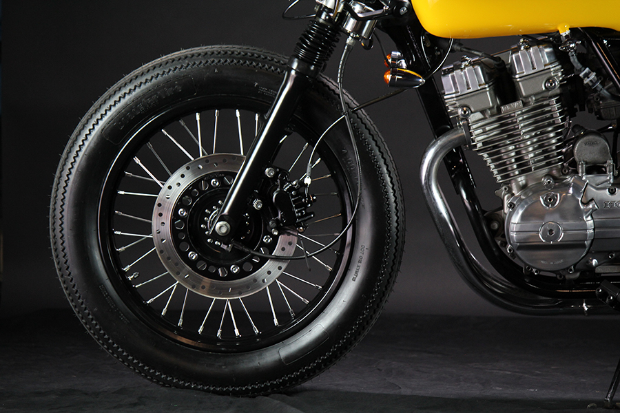 10%OFF ADLERT　CLASSIC　4.00x18インチ　タイヤ