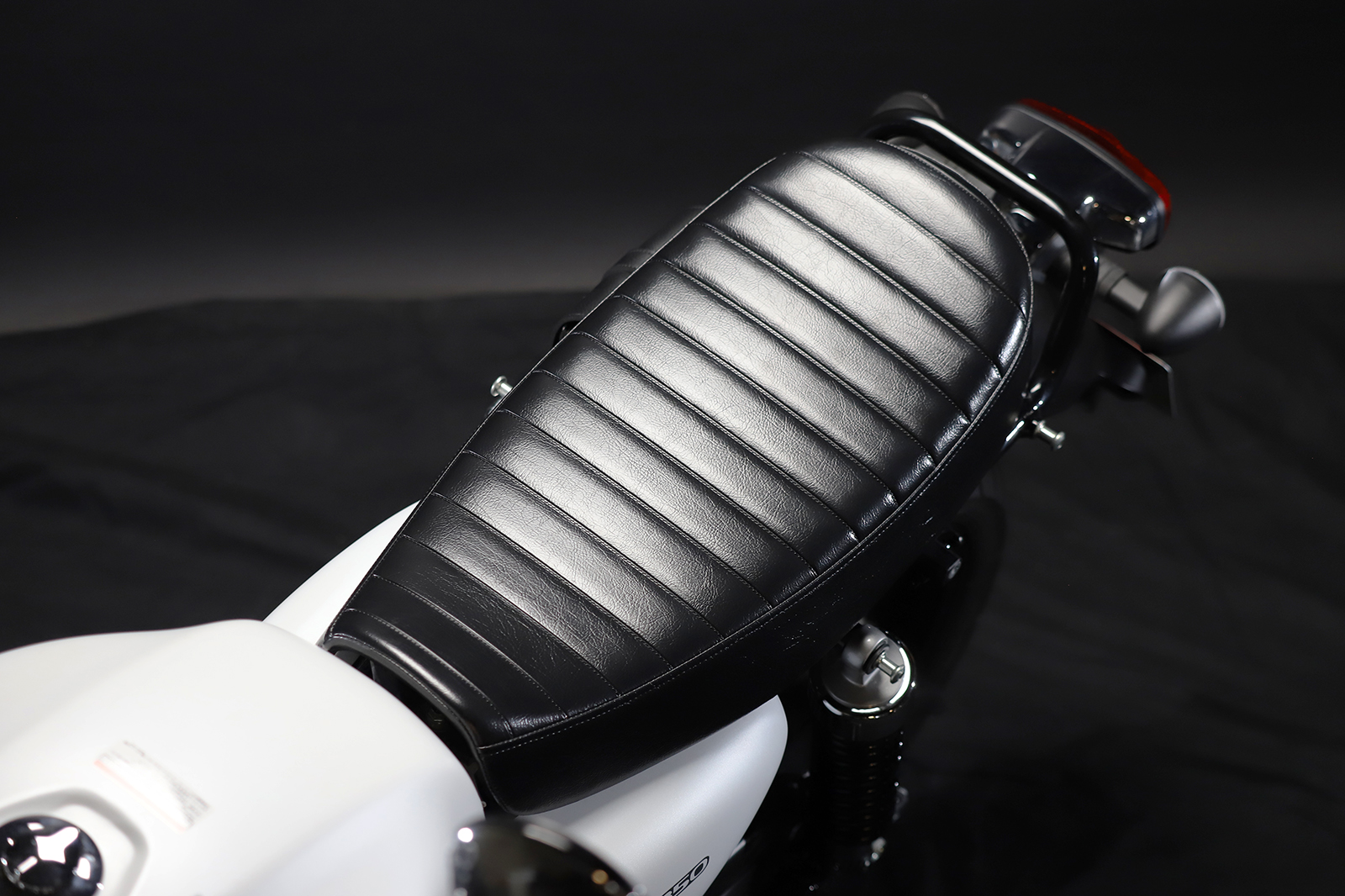 GB350 力造(Rikizoh) ローシート（goodsショッピングサイト/商品詳細 
