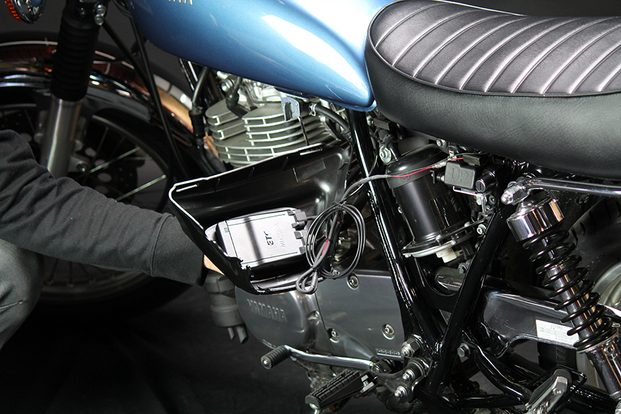 goodsショッピングサイト/商品詳細 ETCビルトイン・サイドカバー SR400 